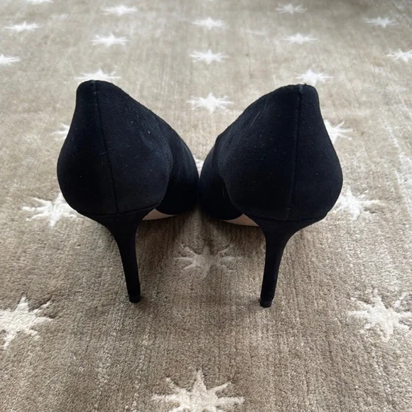 Antonio Melani Black Heels Classic Pumps - Picture 4 of 9